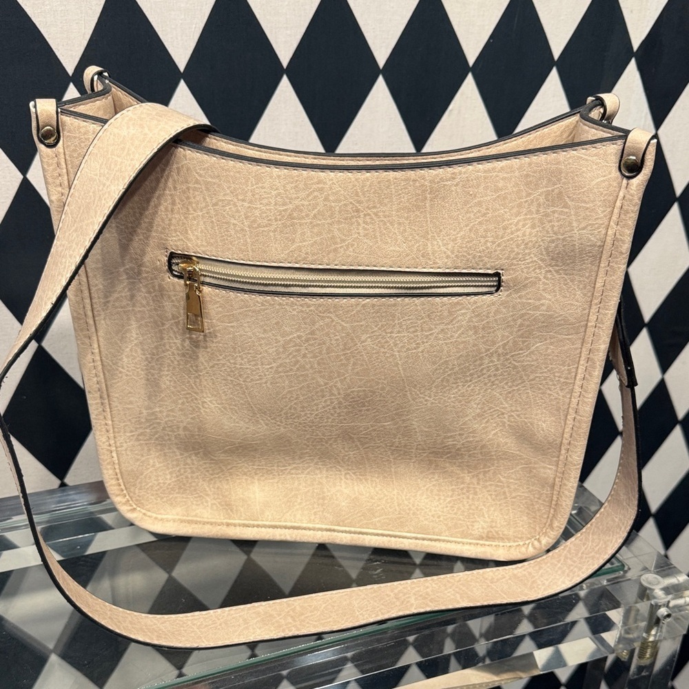 Stylish Tan and Pink Leopard Print Women's Bag - Picture 3 of 4